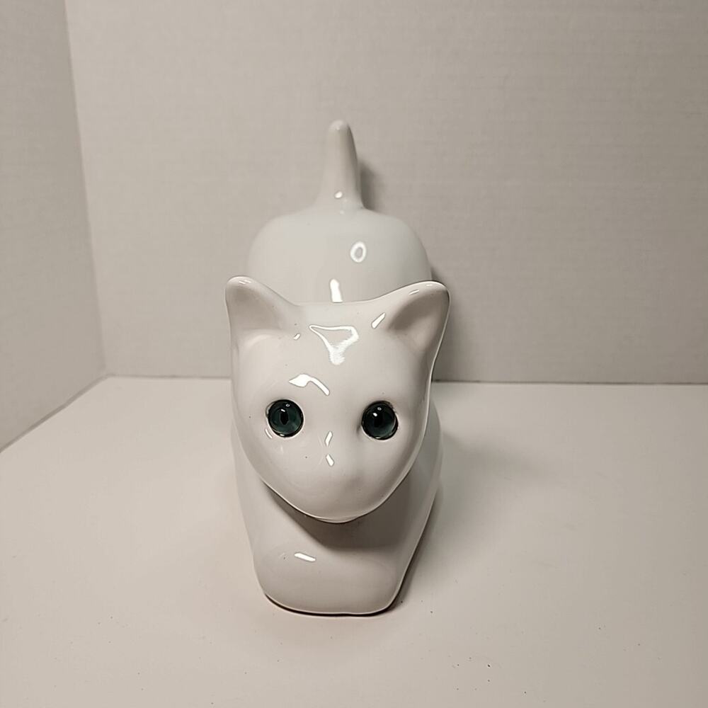 Vtg Elpa Alcobaca Portugal Ceramic Pottery White Cat Blue Eyes 10"×7" Figurine